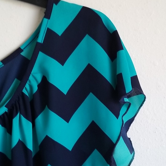 A'gaci Tied Back Blouse Black/Green - Picture 5 of 10